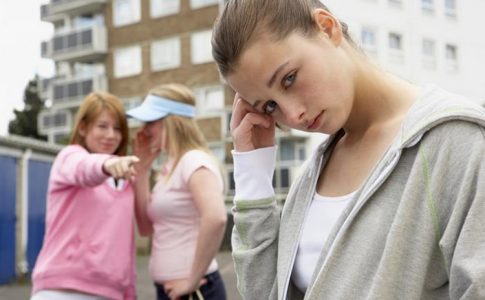 Le traitement de l’anxiété sociale. Soigner la phobie sociale