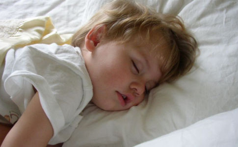 L’heure de se mettre au lit ! Le besoin de sommeil chez l’